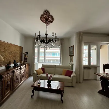 Romeo 2 Apartment *